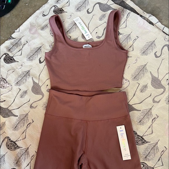 Workout set - Picture 2 of 2